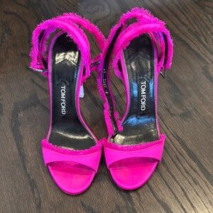 Tom Ford Women's fuchsia white heels